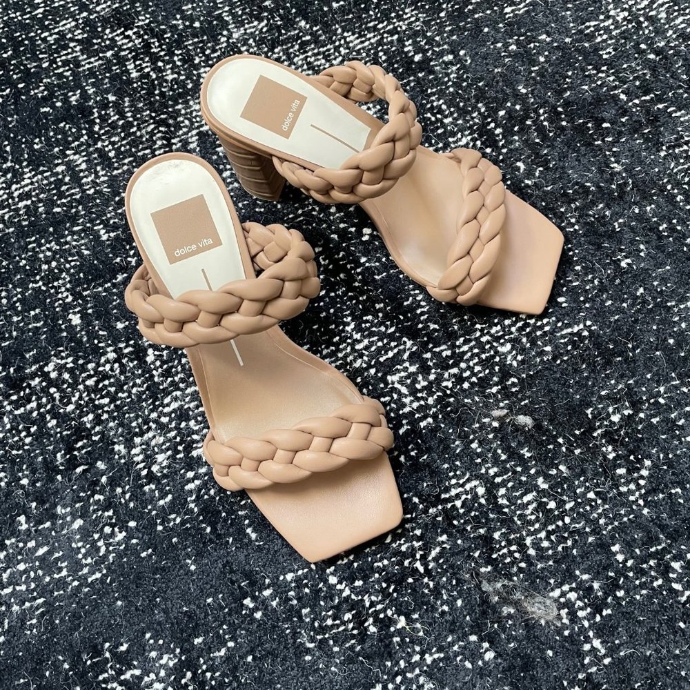 Dolce Vita Paily Sandal in Cafe (Like new - Size 7)